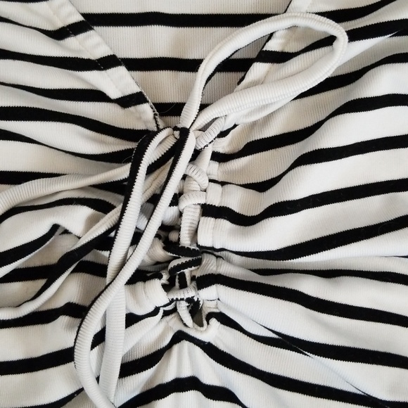Black & White Striped bodysuit NWOT - Picture 2 of 3